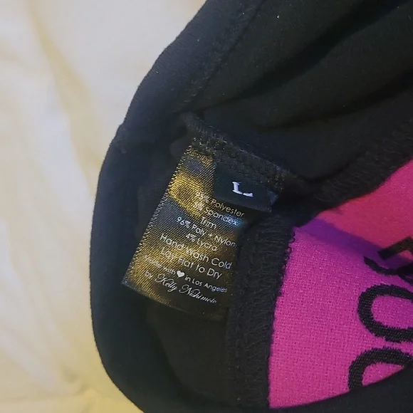 Cute booty lounge sports bra - Picture 5 of 6